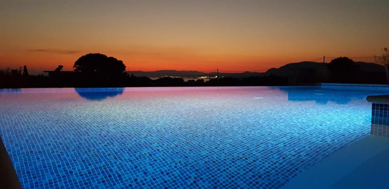 Villa Sealine Pefki Exterior foto